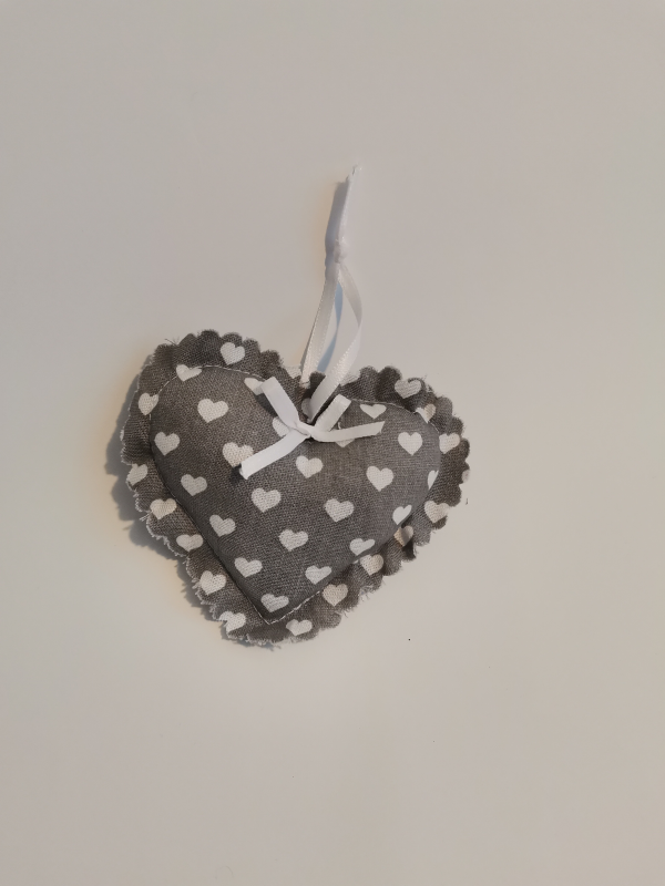 Sláva Rodu Levandulové Srdiečko 4 - 8,7 x  7,7 cm