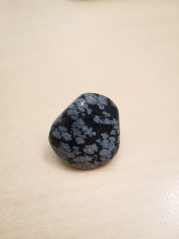 Obsidián vločkový OV7
